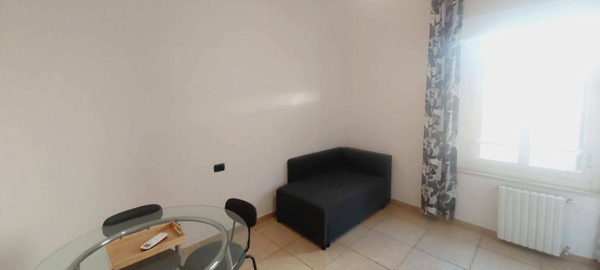 Mamo1 - Appartamento In Pieno Centro Citta Бари Екстериор снимка