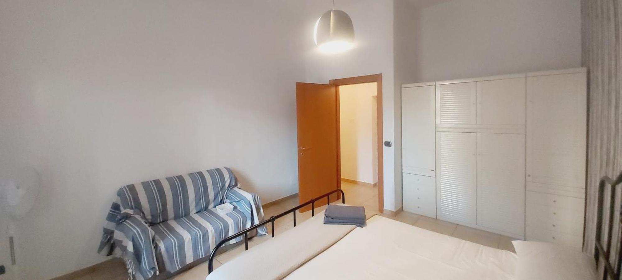 Mamo1 - Appartamento In Pieno Centro Citta Бари Екстериор снимка