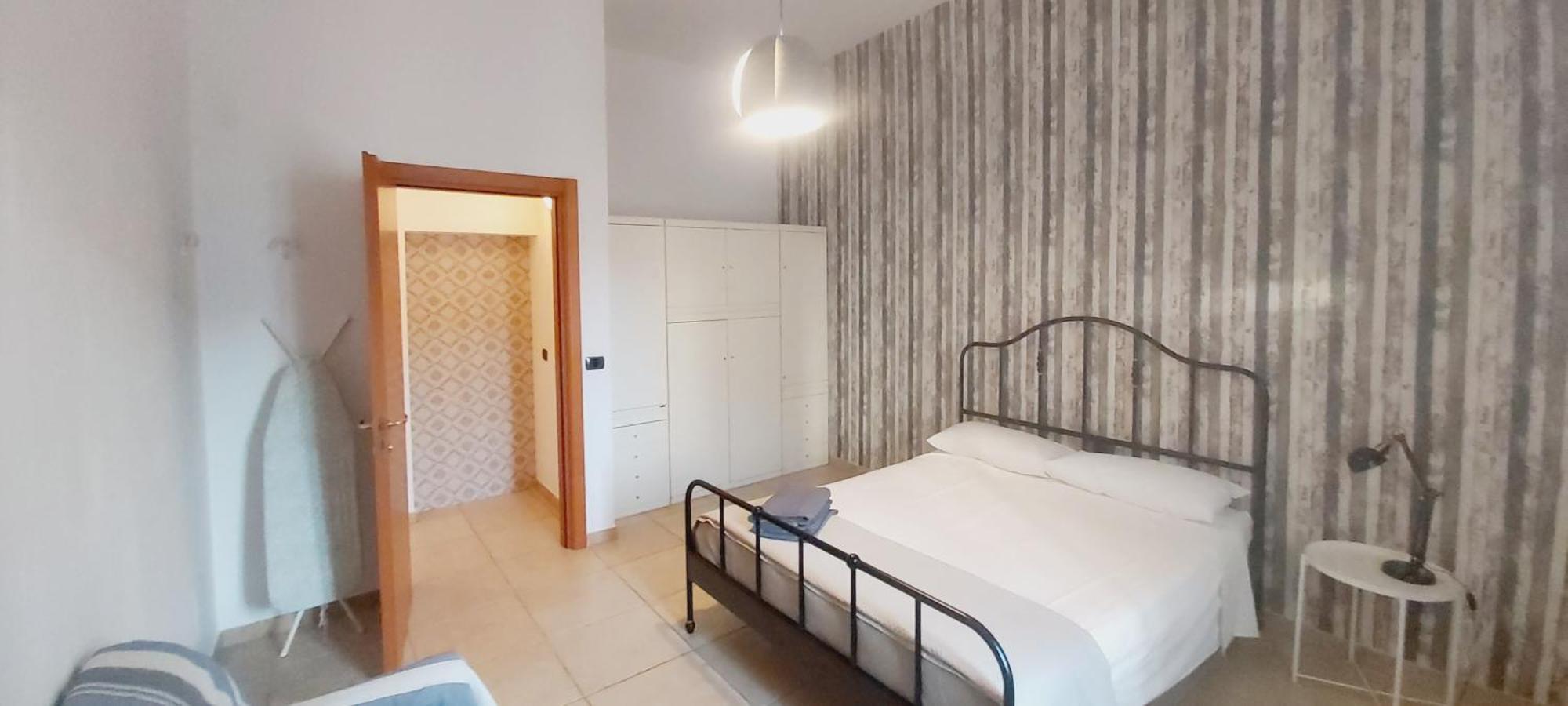 Mamo1 - Appartamento In Pieno Centro Citta Бари Екстериор снимка